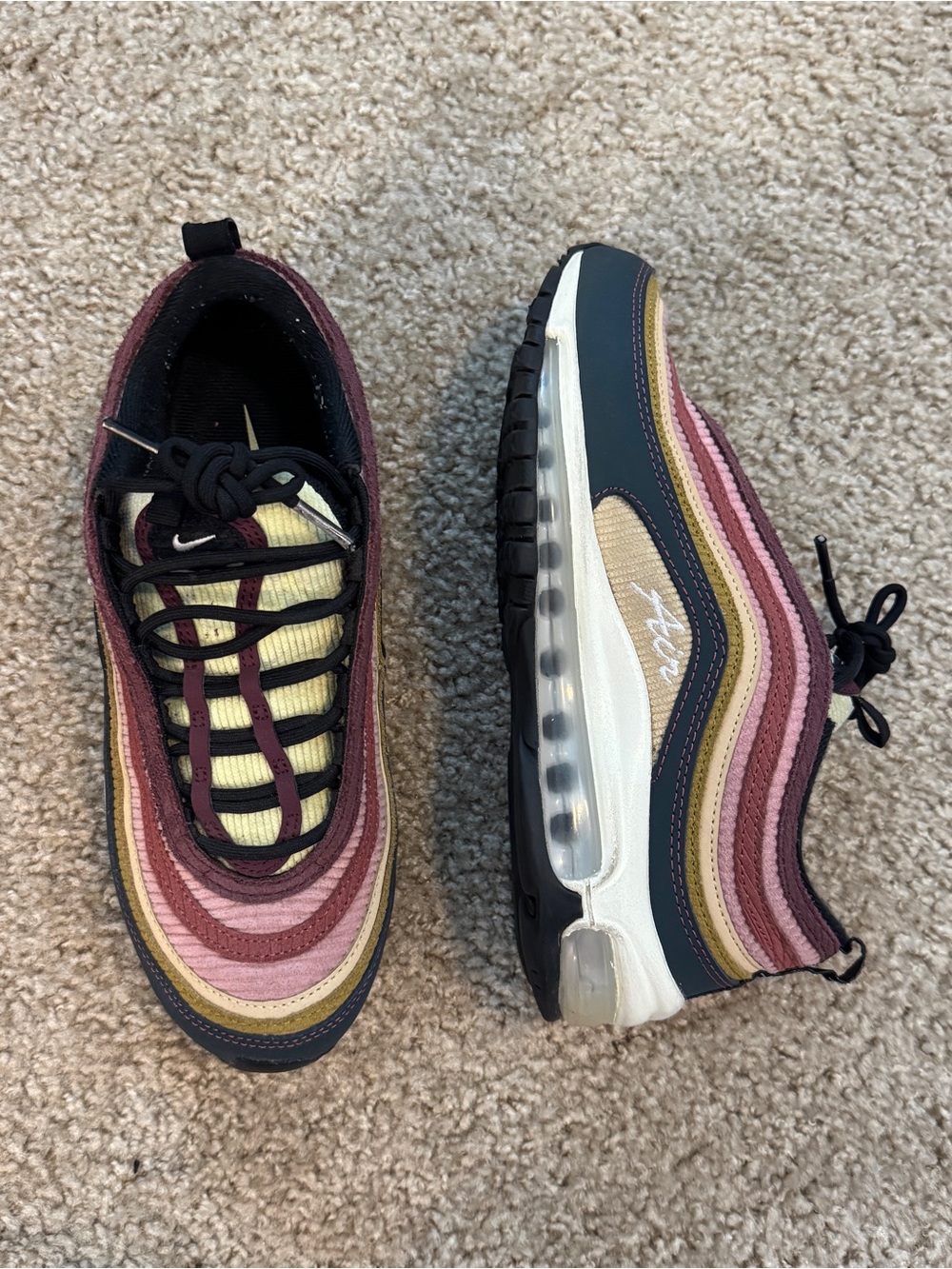 Nike Women's Air Max 97 SE Multi-Color Corduroy, size 8.5